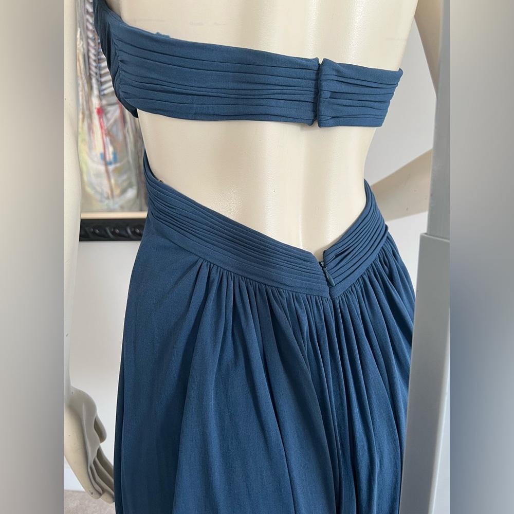 BCBGMAXAZRIA Shea Halter Cutout Cocktail Dress – Navy Blue | Size 0 - Picture 9 of 12